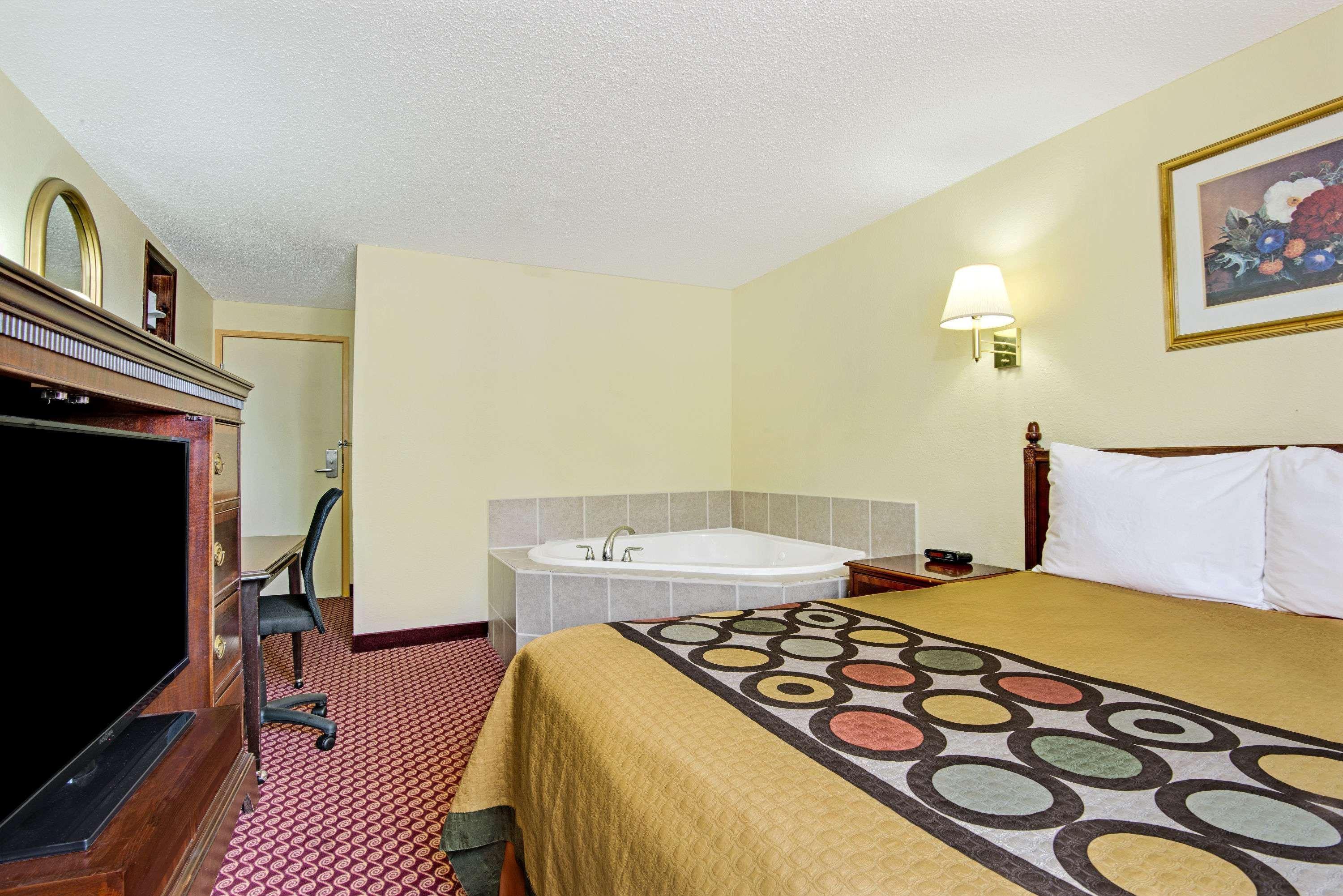 Baymont Inn & Suites By Wyndham Liberty Ngoại thất bức ảnh