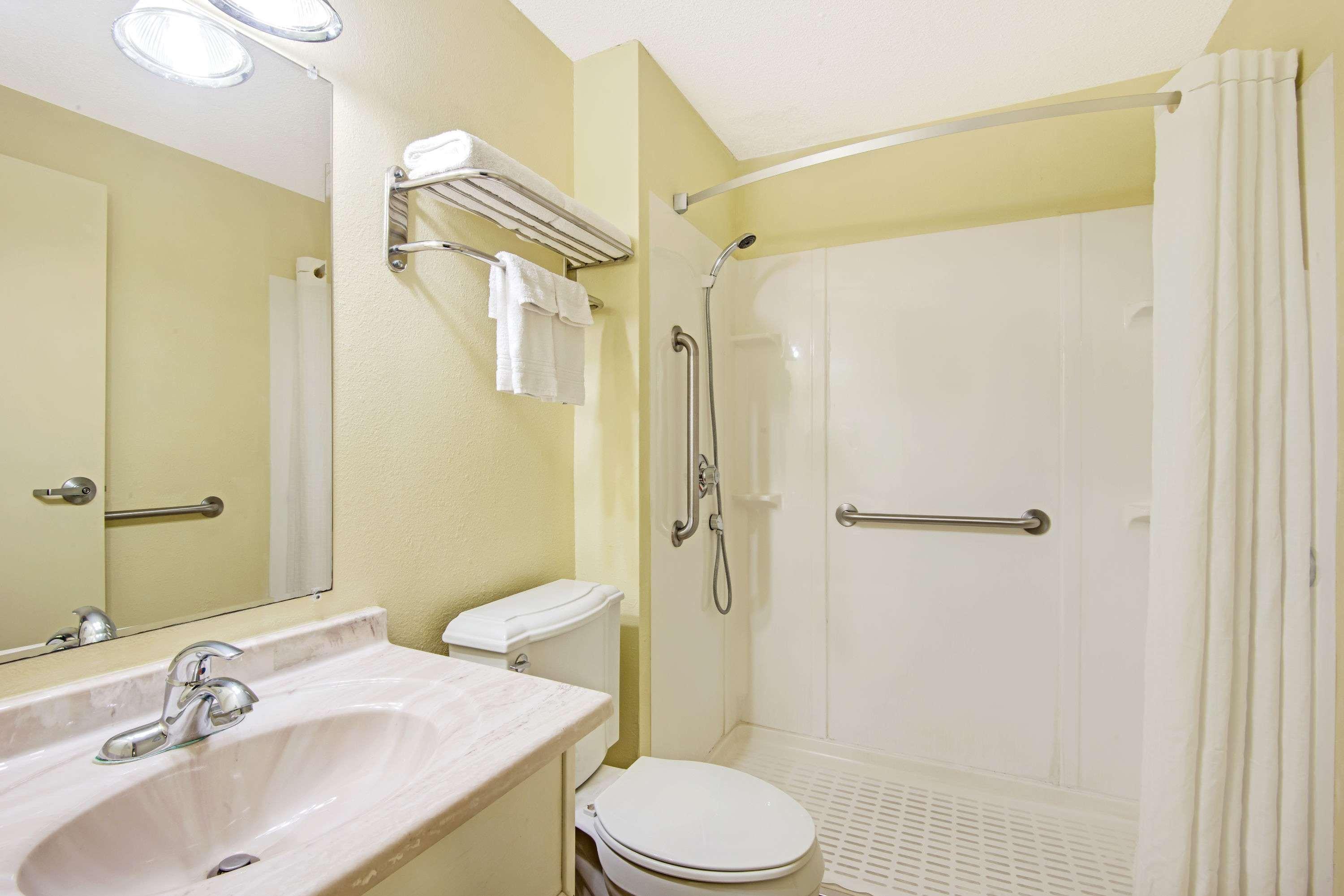 Baymont Inn & Suites By Wyndham Liberty Ngoại thất bức ảnh