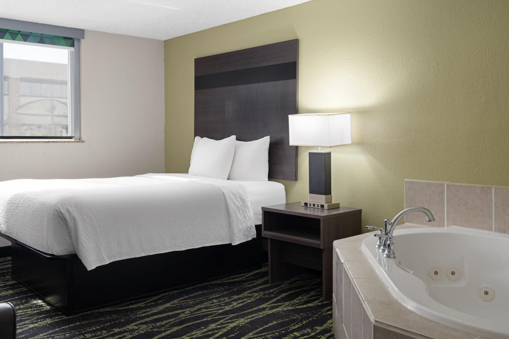 Baymont Inn & Suites By Wyndham Liberty Ngoại thất bức ảnh